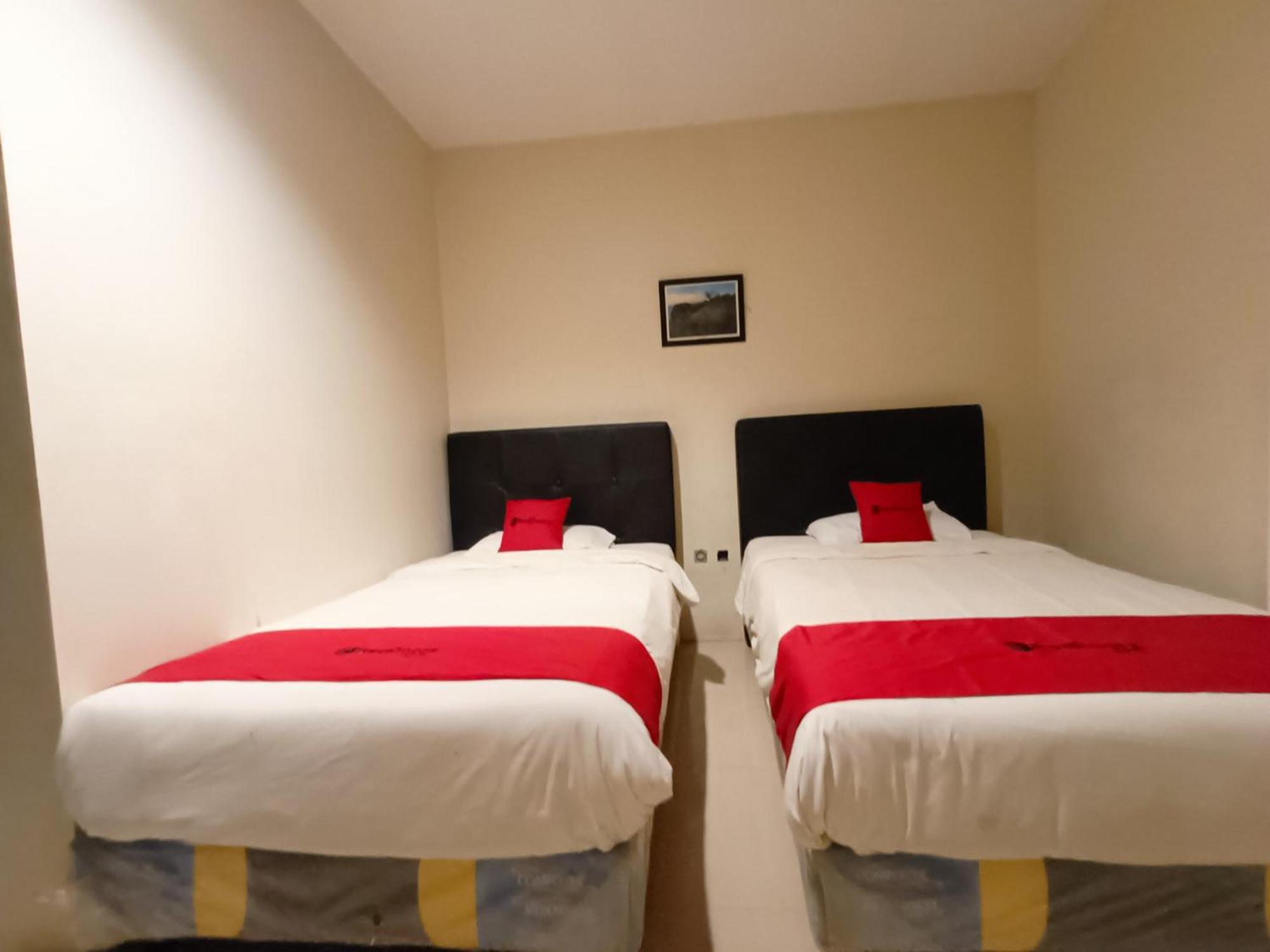 Hotel O Makassar Near Gereja Advent Tikala Baru Formerly Rid'S Hotel Manado Buitenkant foto